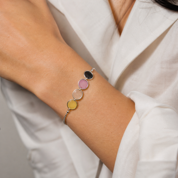 Tegan – Nonbinary (bracelet)